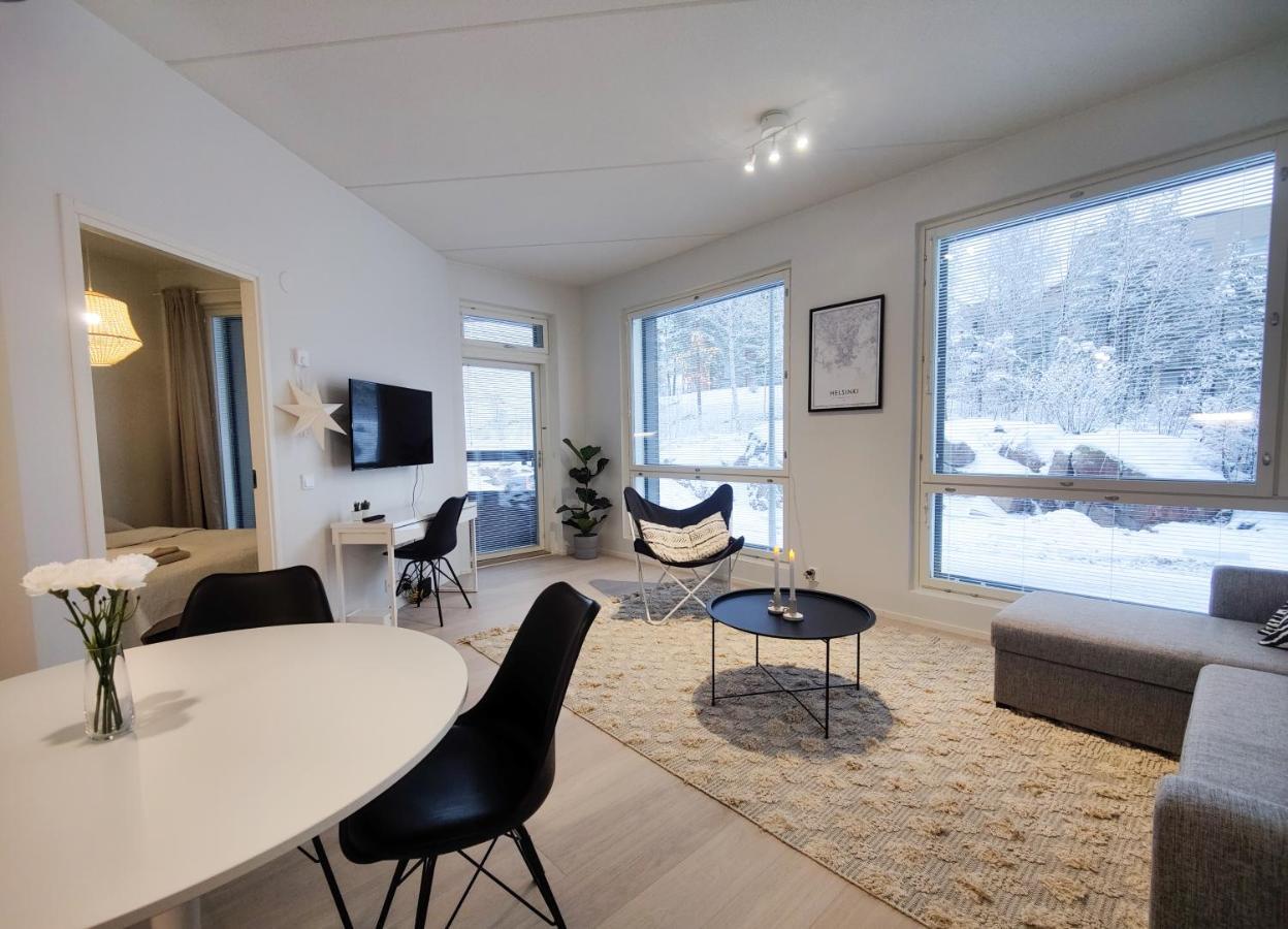 Peaceful Nordic Home For 5 / Near City And Airport ヘルシンキ エクステリア 写真